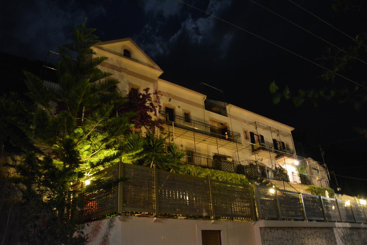 Aristotelis Apartments Frikes Exterior foto