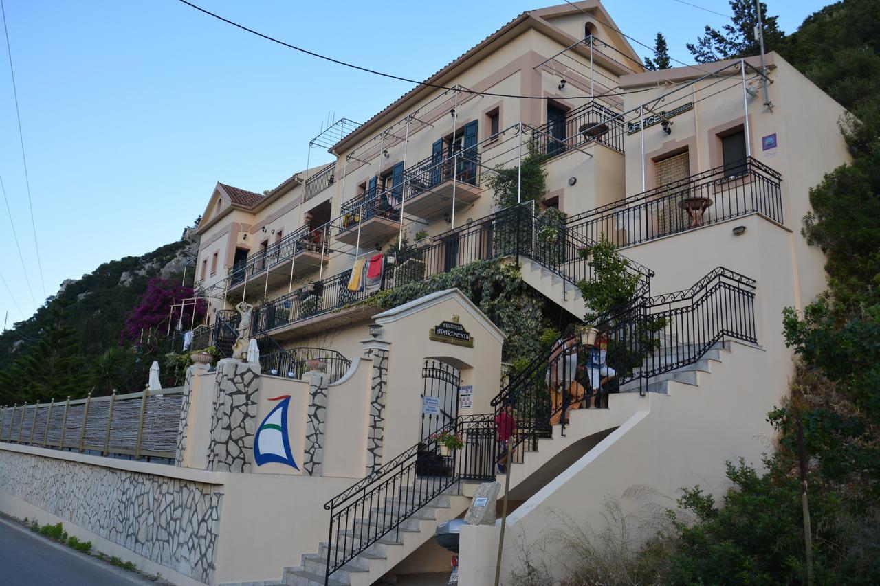 Aristotelis Apartments Frikes Exterior foto