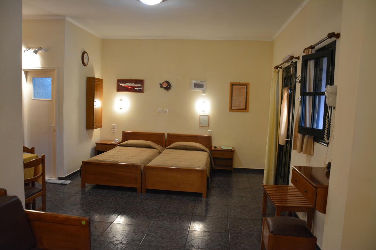 Aristotelis Apartments Frikes Exterior foto
