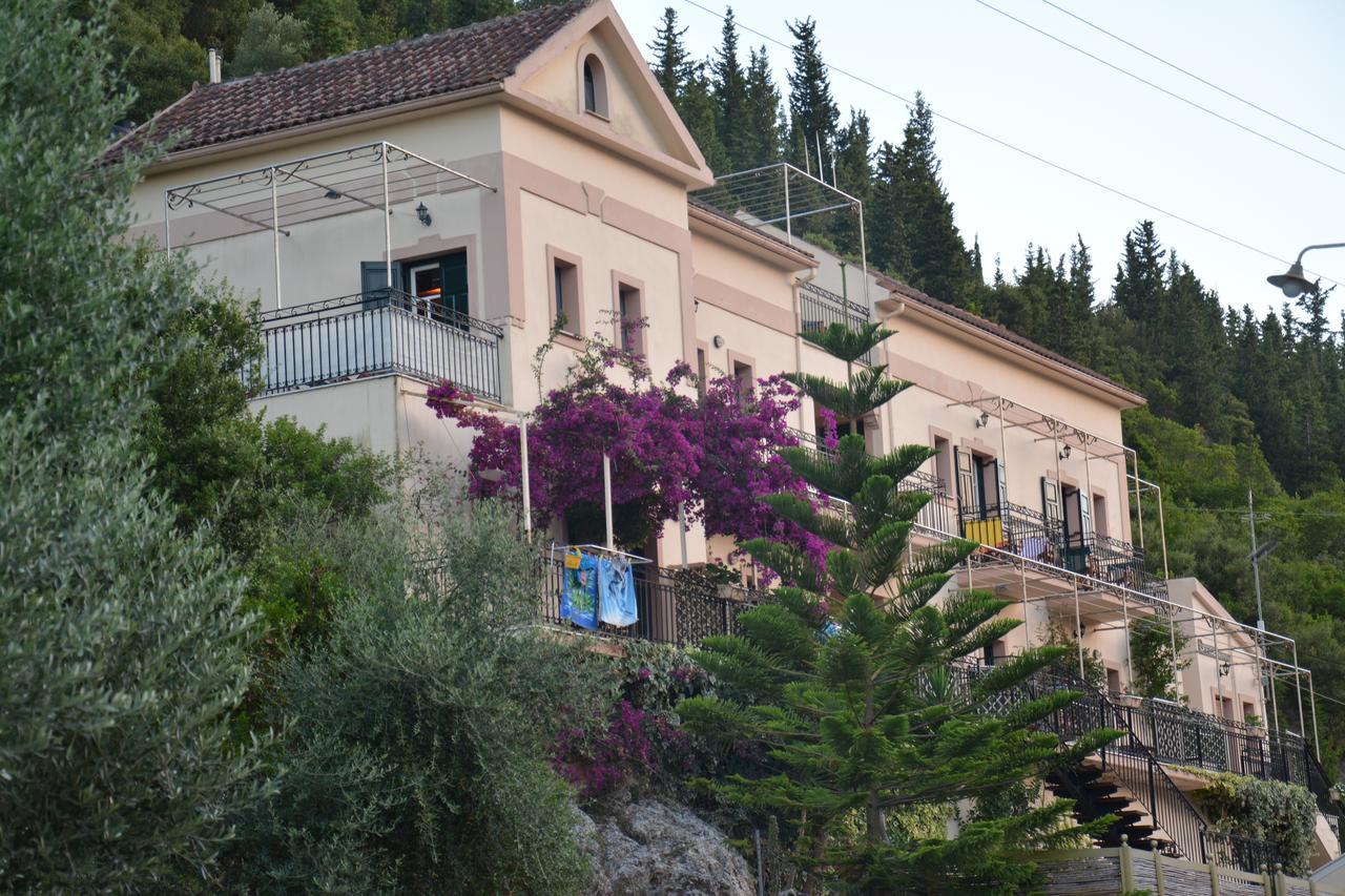 Aristotelis Apartments Frikes Exterior foto